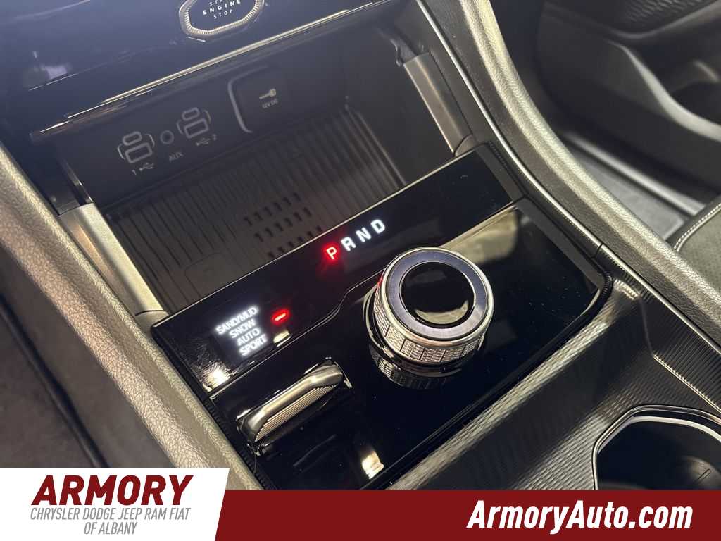 Thumbnail: 2026 Jeep Grand Cherokee - 22