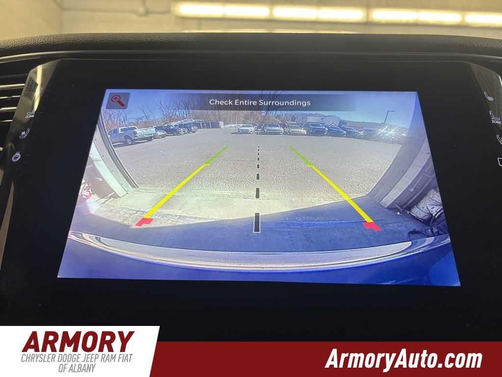 Thumbnail: 2023 Jeep Wagoneer - 18