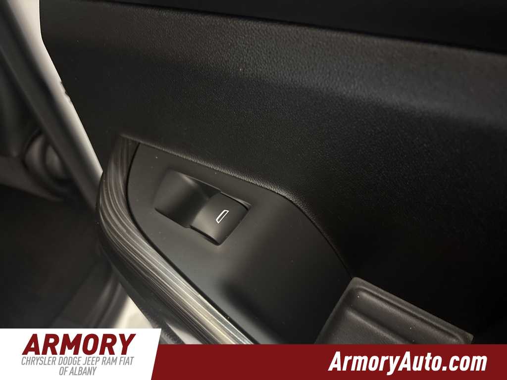 Thumbnail: 2023 GMC Acadia - 34