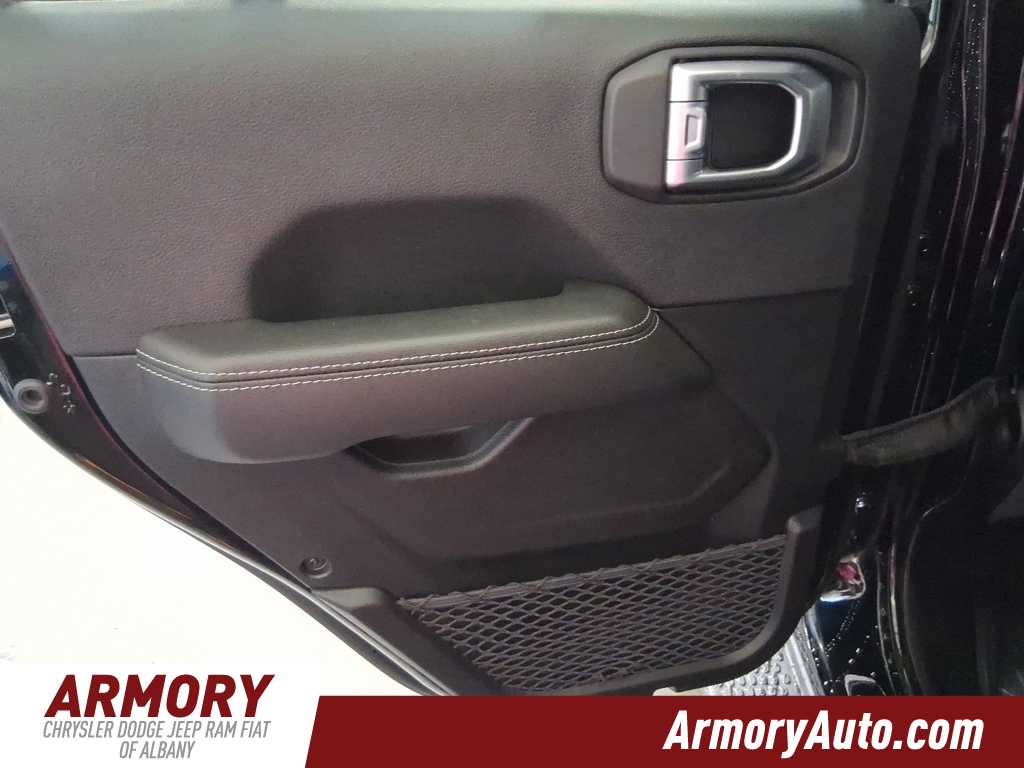 Thumbnail: 2022 Jeep Wrangler - 24