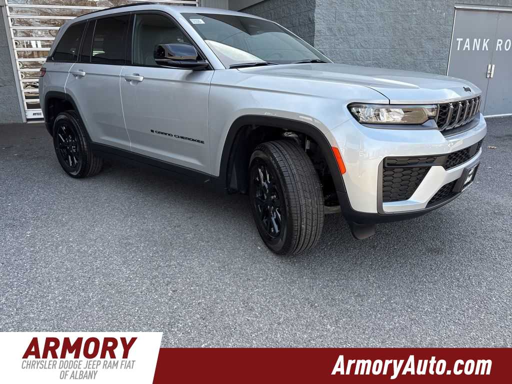 Thumbnail: 2026 Jeep Grand Cherokee - 3