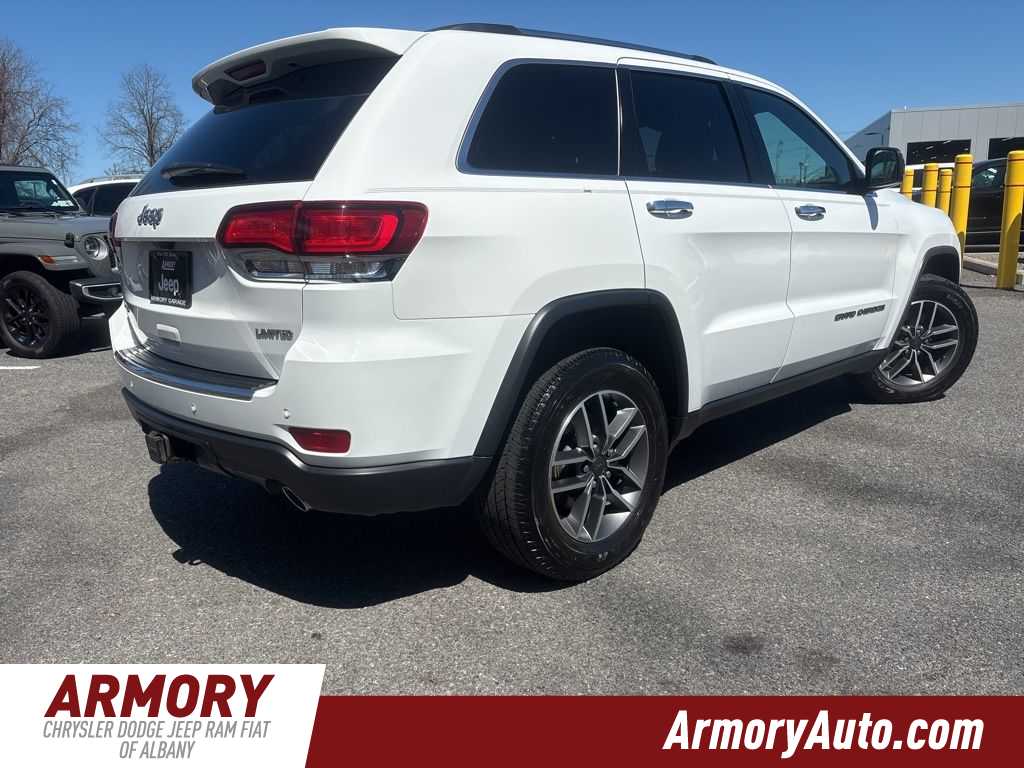 Thumbnail: 2021 Jeep Grand Cherokee - 4