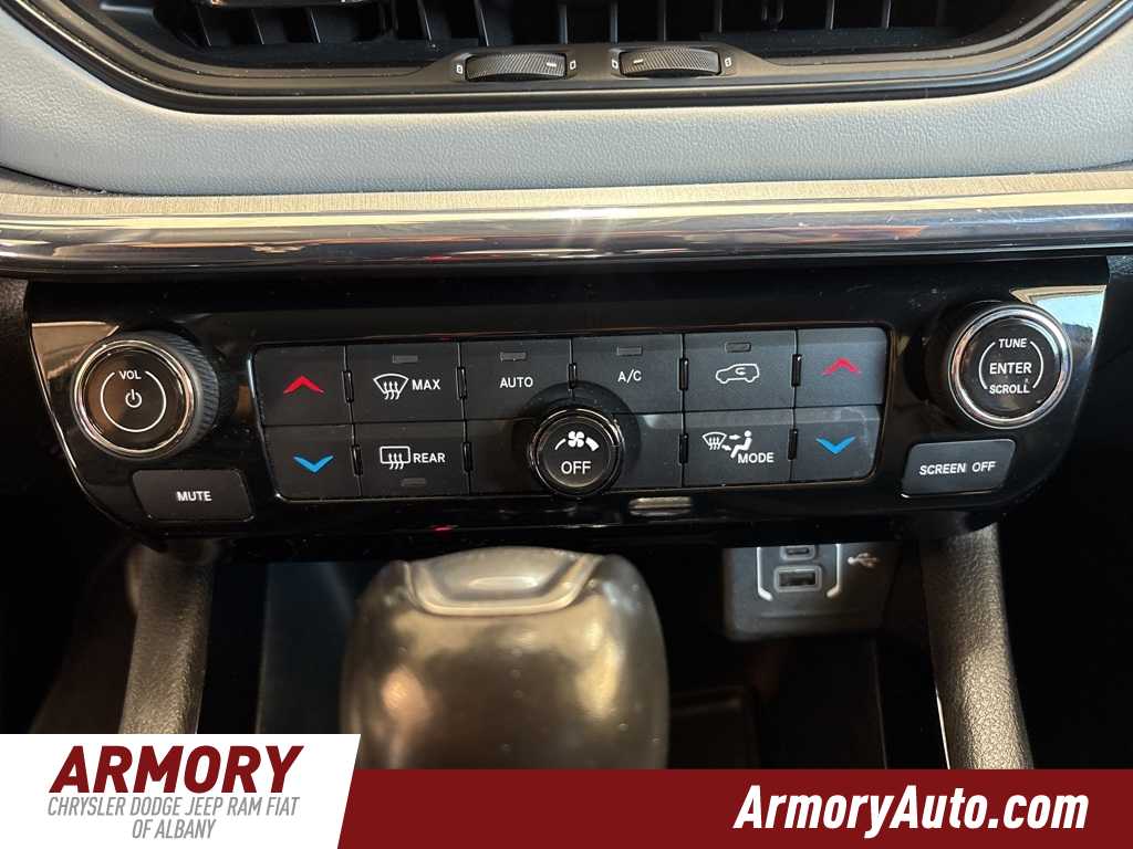 Thumbnail: 2022 Jeep Compass - 21