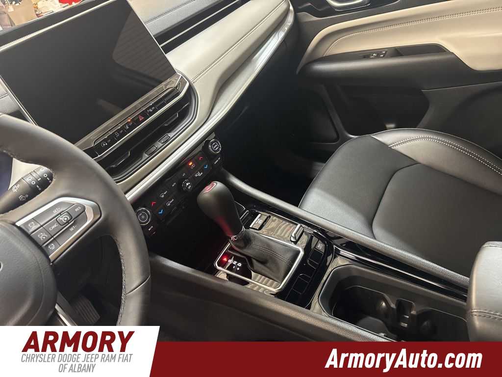 Thumbnail: 2026 Jeep Compass - 15