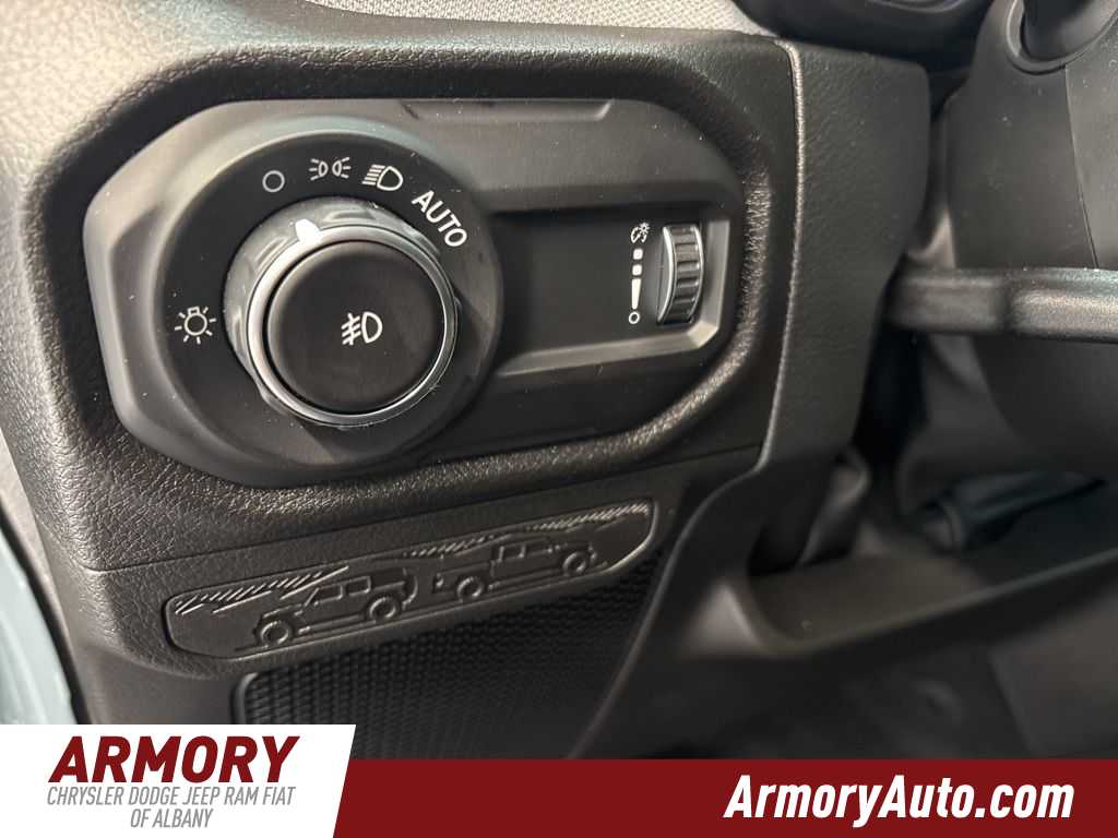 Thumbnail: 2026 Jeep Wrangler - 10