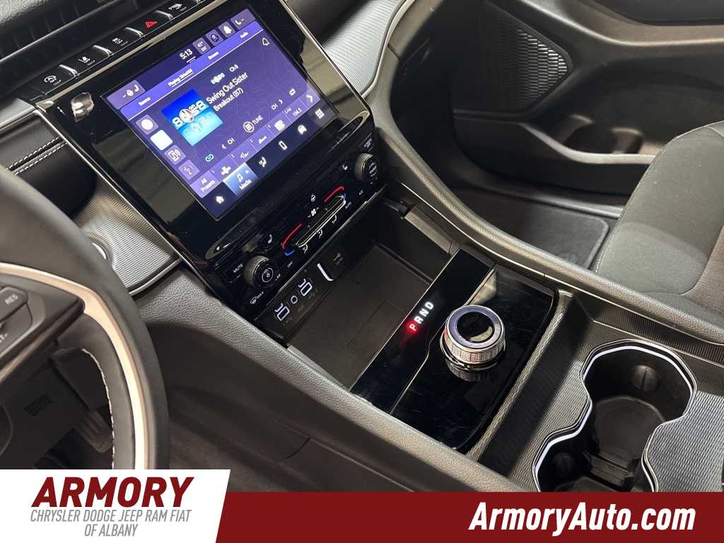 Thumbnail: 2025 Jeep Grand Cherokee - 15