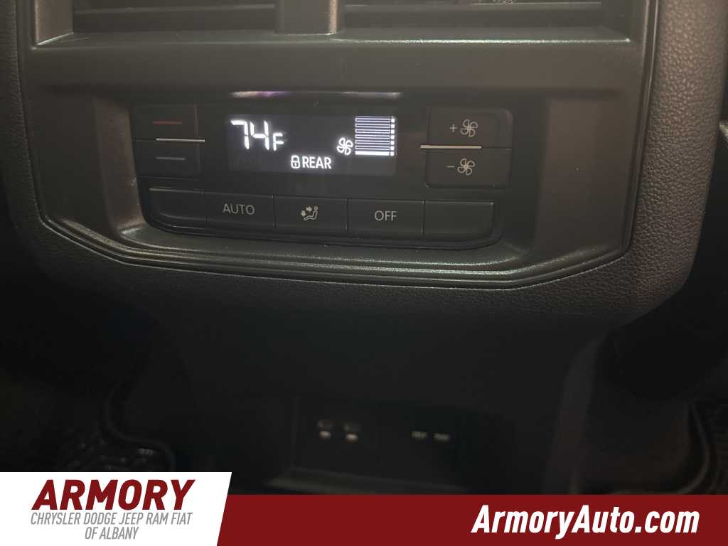 Thumbnail: 2022 Volkswagen Atlas - 37