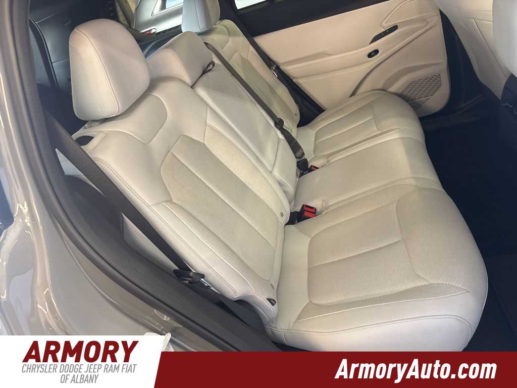 Thumbnail: 2026 Jeep Cherokee - 32