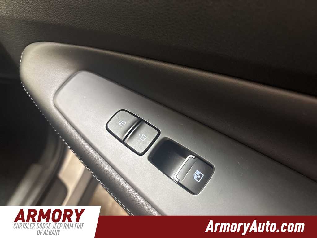 Thumbnail: 2023 Hyundai Santa Fe - 39