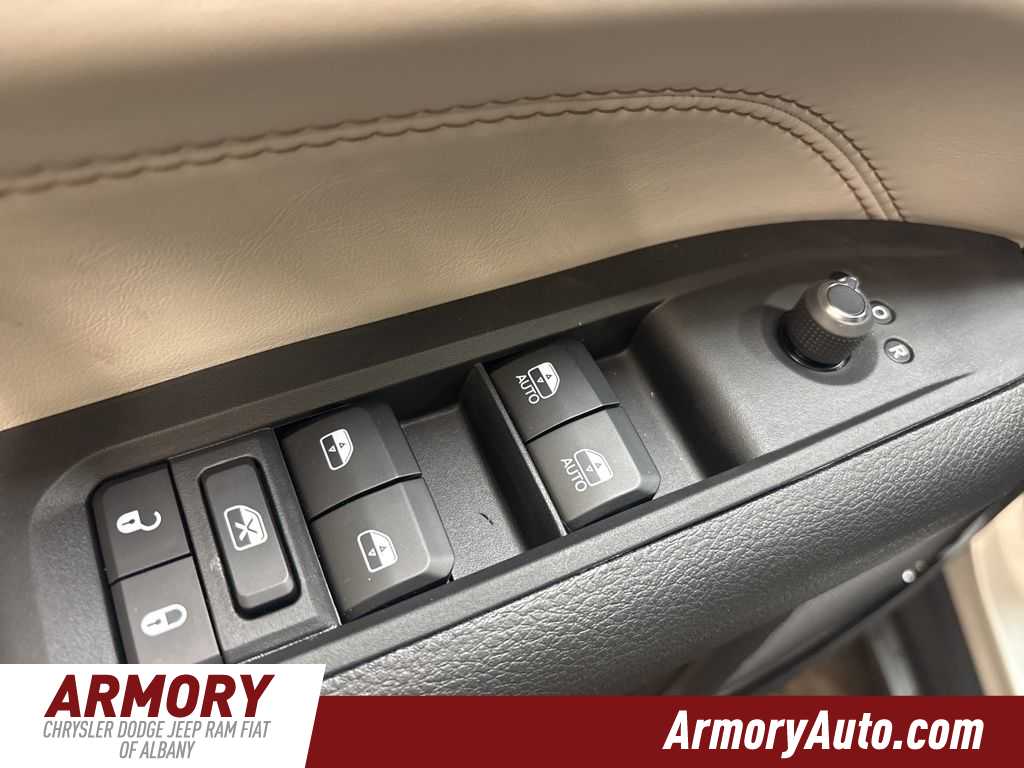 Thumbnail: 2026 Jeep Compass - 8