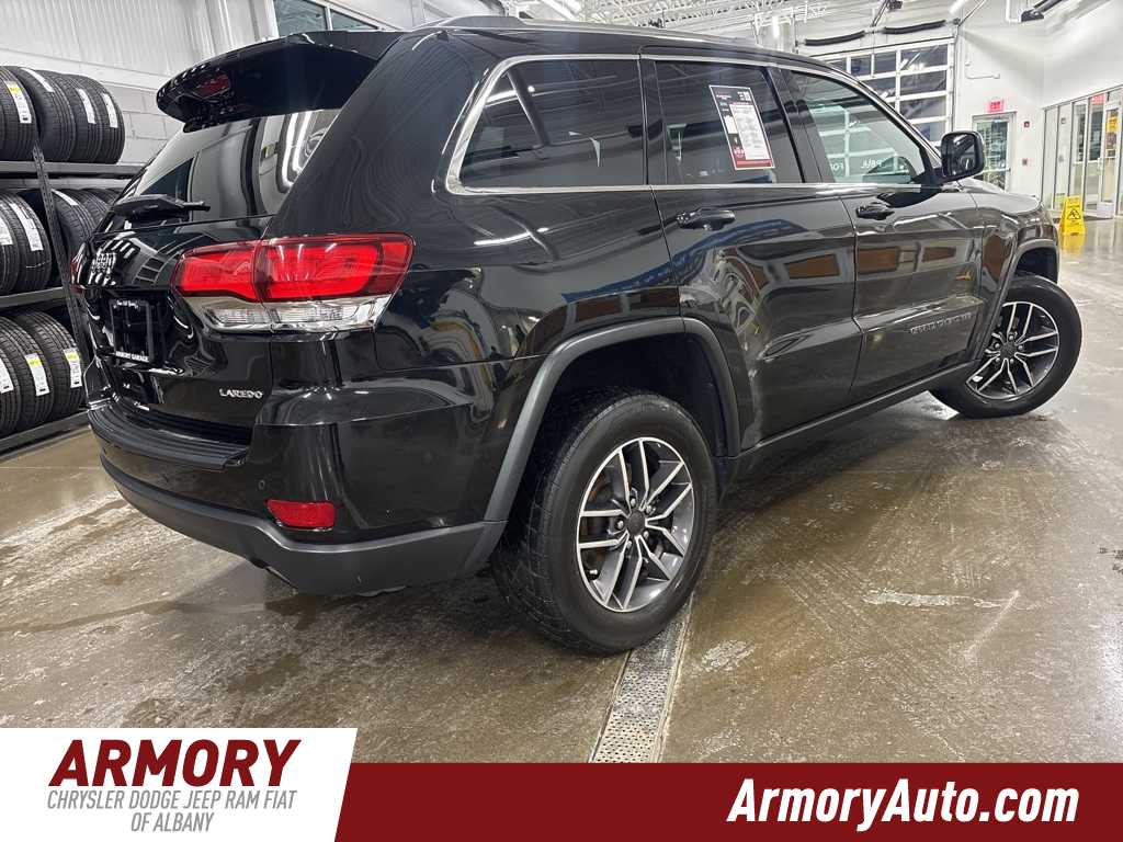 Thumbnail: 2020 Jeep Grand Cherokee - 4