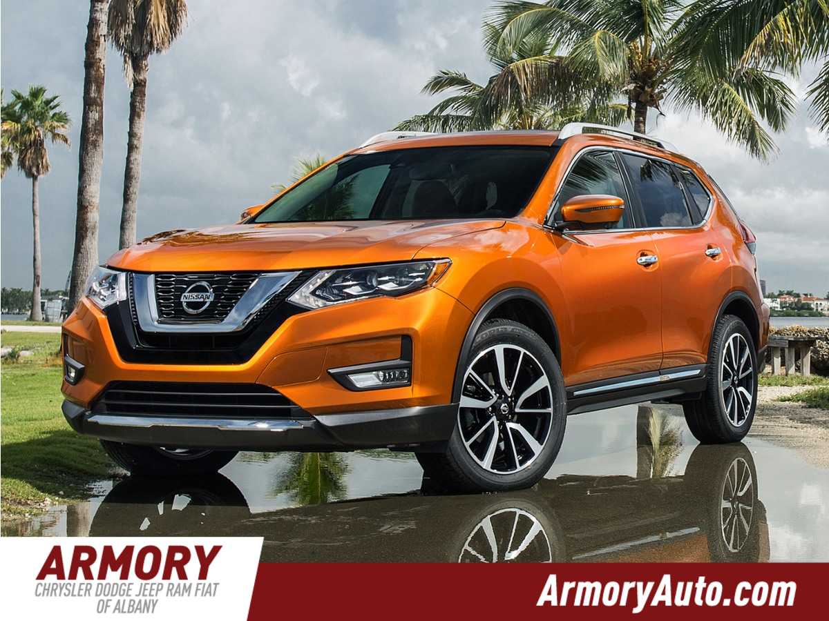 Thumbnail: 2018 Nissan Rogue - 1