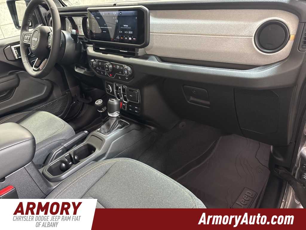 Thumbnail: 2025 Jeep Wrangler - 35