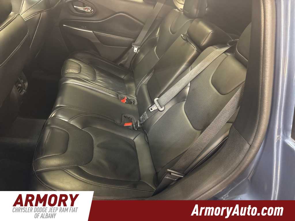 Thumbnail: 2019 Jeep Cherokee - 29