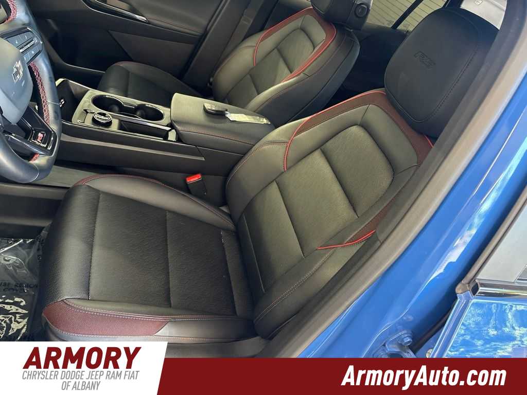 Thumbnail: 2025 Chevrolet Equinox - 13