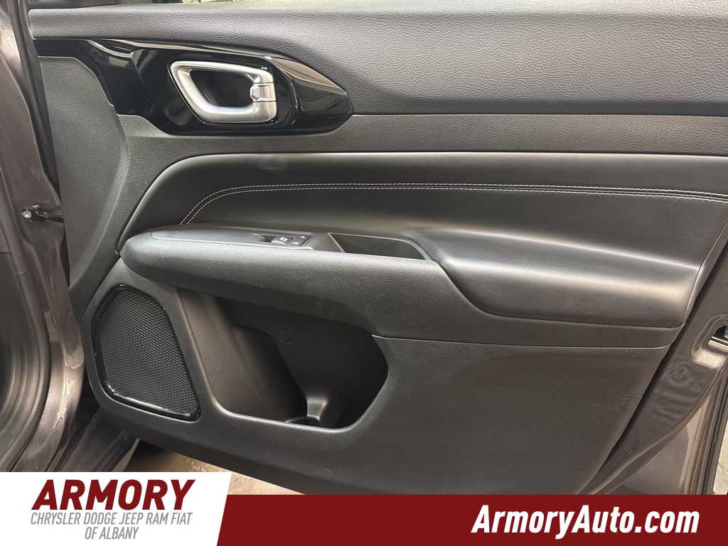 Thumbnail: 2022 Jeep Compass - 34