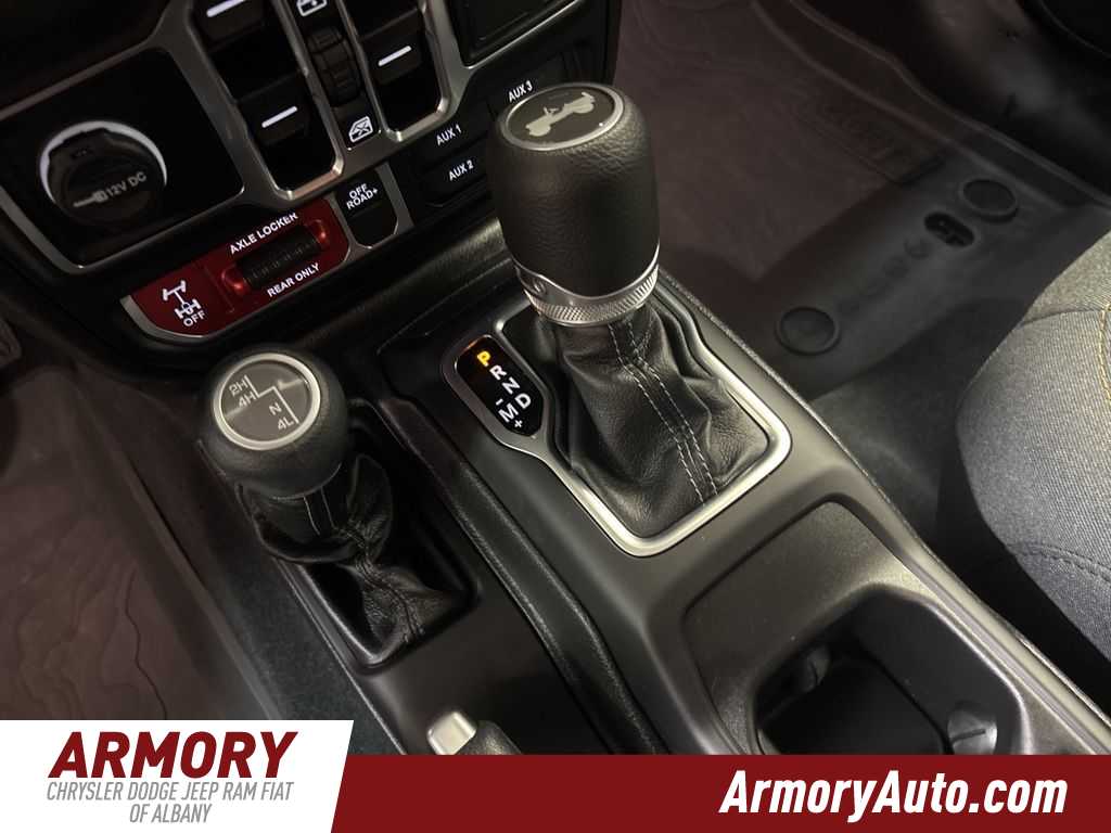 Thumbnail: 2024 Jeep Wrangler - 19