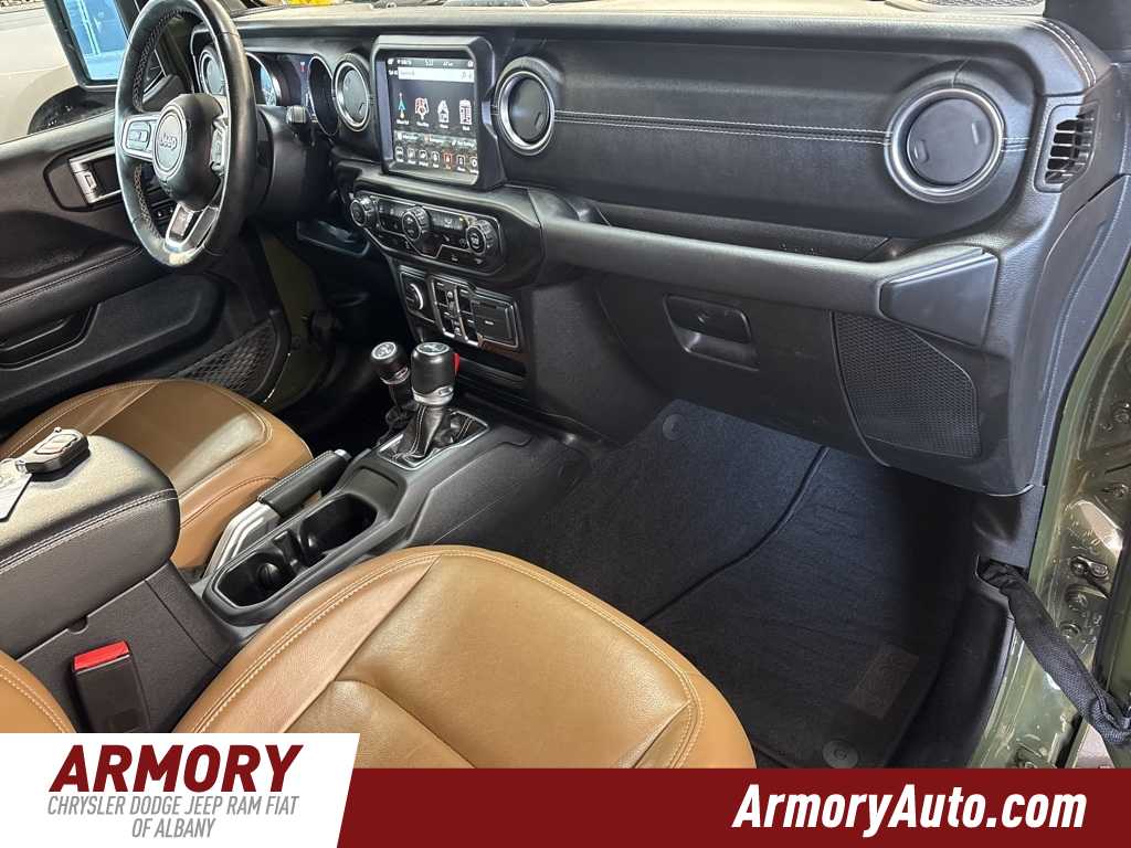 Thumbnail: 2022 Jeep Wrangler - 41