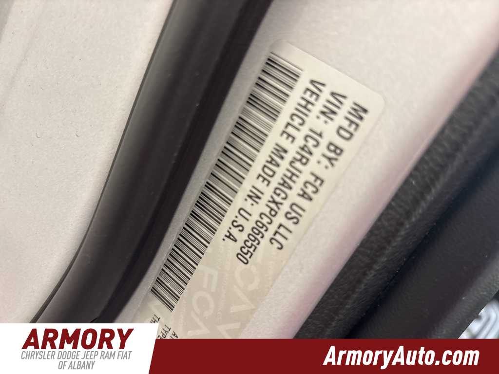 Thumbnail: 2023 Jeep Grand Cherokee - 41