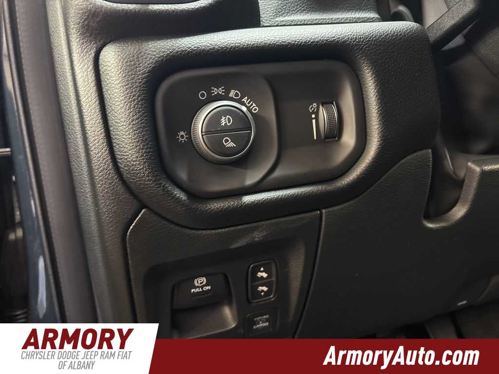 Thumbnail: 2026 RAM 1500 - 11