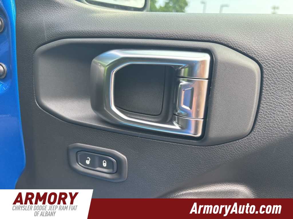 Thumbnail: 2025 Jeep Wrangler - 30