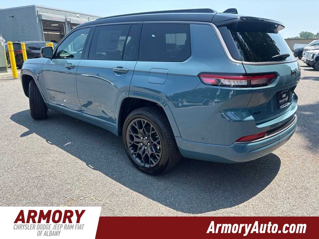 Thumbnail: 2026 Jeep Grand Cherokee L - 6