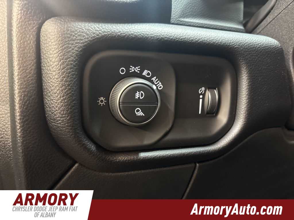 Thumbnail: 2026 RAM 2500 - 10