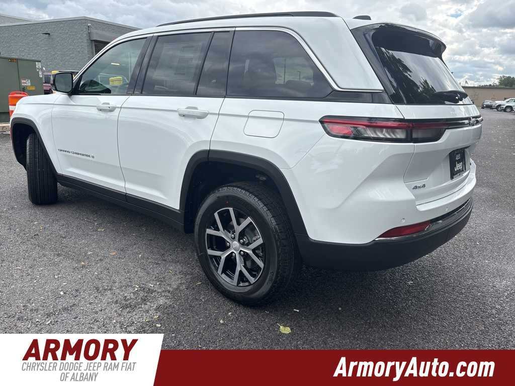Thumbnail: 2025 Jeep Grand Cherokee - 6