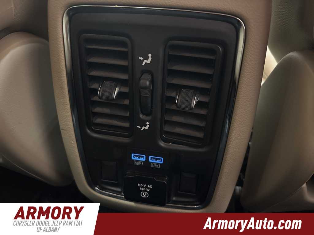 Thumbnail: 2020 Jeep Grand Cherokee - 31