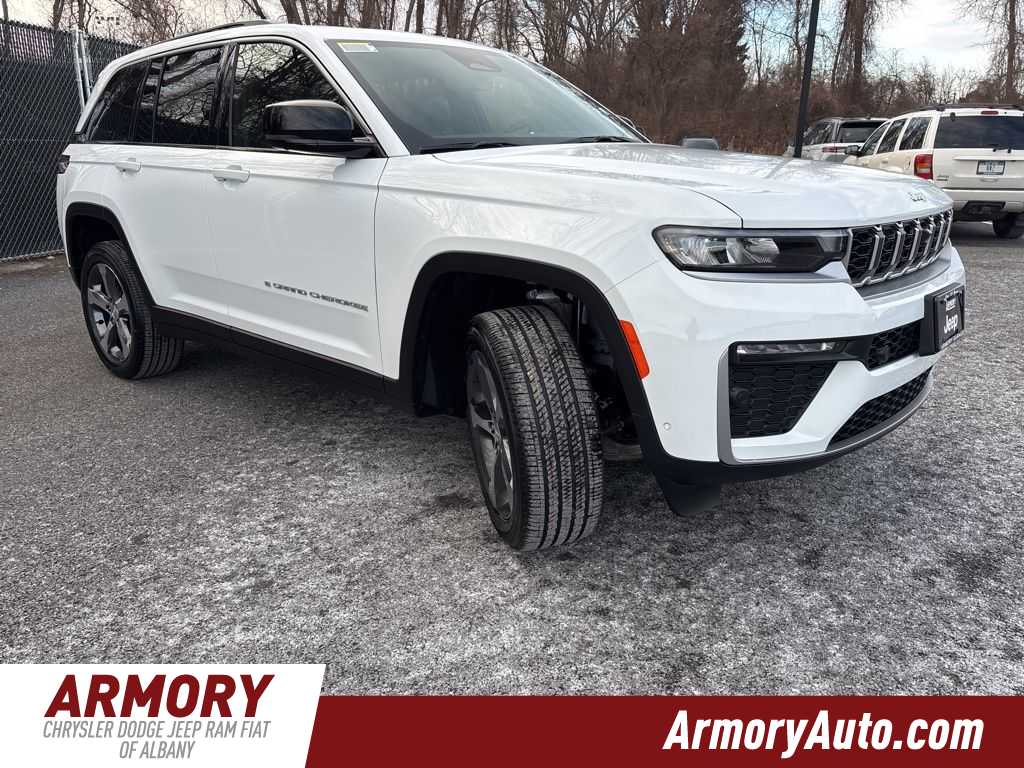 Thumbnail: 2026 Jeep Grand Cherokee - 3