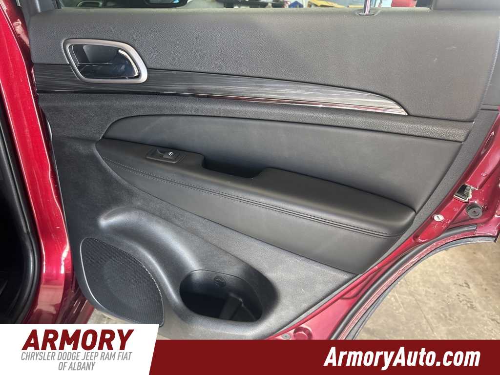 Thumbnail: 2021 Jeep Grand Cherokee - 31