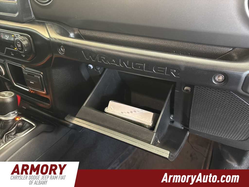 Thumbnail: 2022 Jeep Wrangler - 37