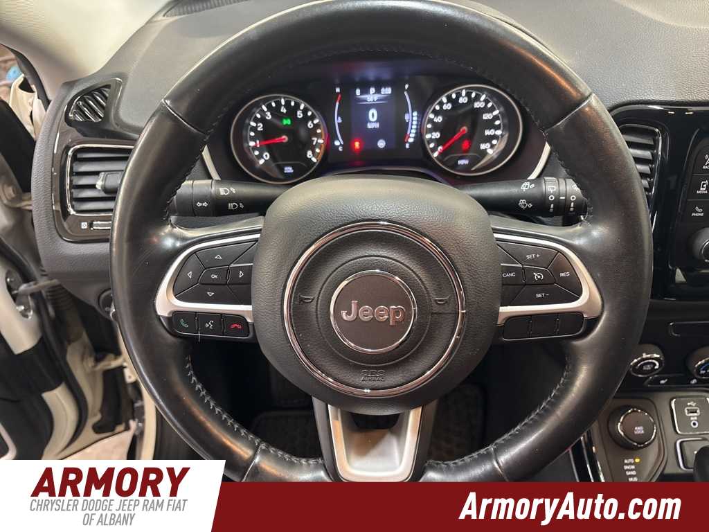 Thumbnail: 2018 Jeep Compass - 13