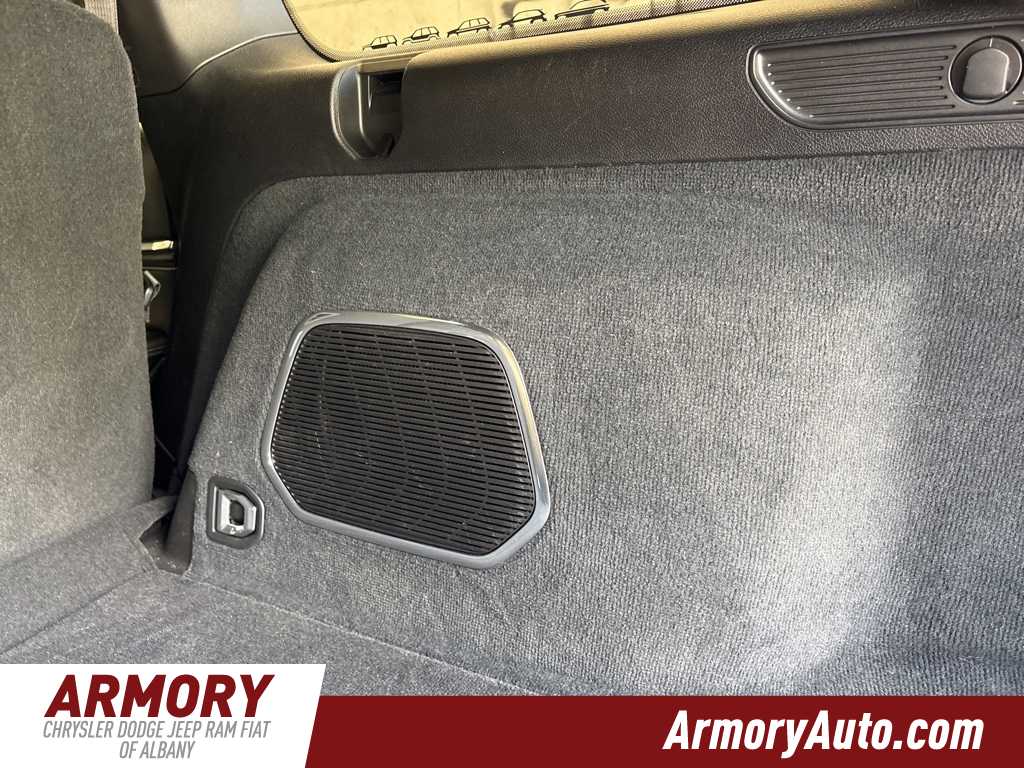 Thumbnail: 2023 Jeep Grand Cherokee - 37