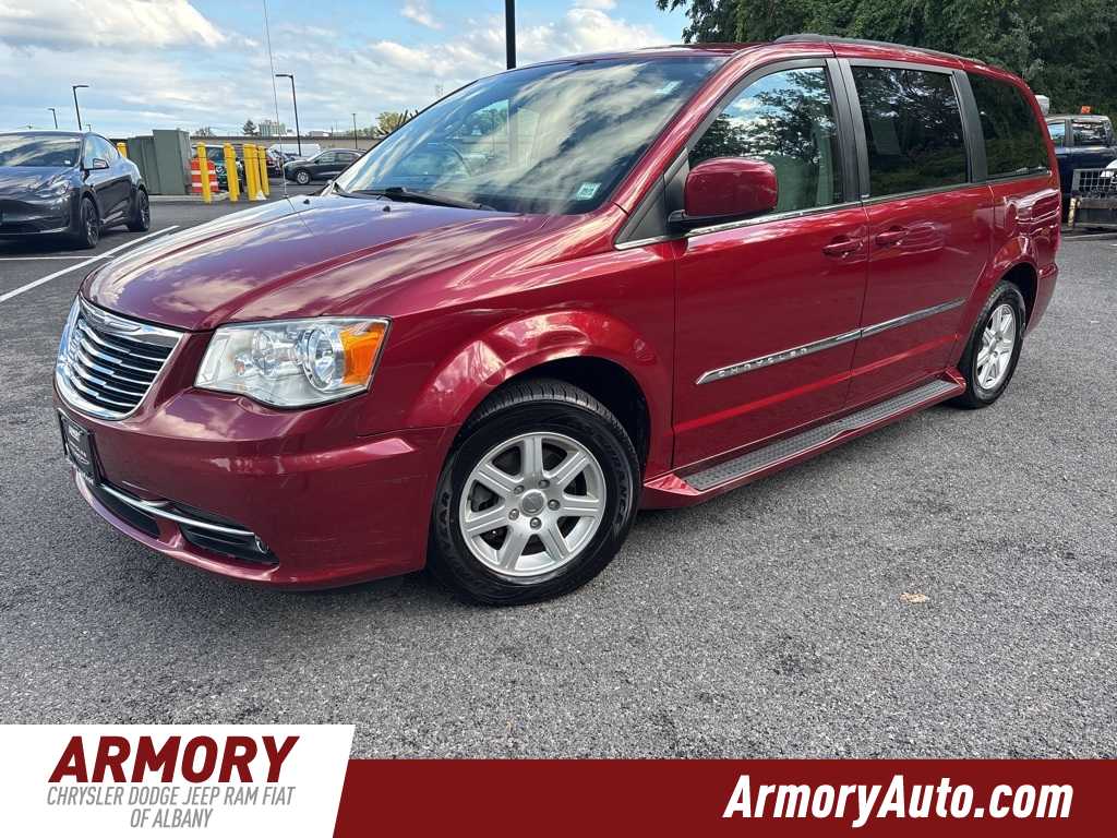 2011 Chrysler Town & Country Touring -
                  Albany, NY