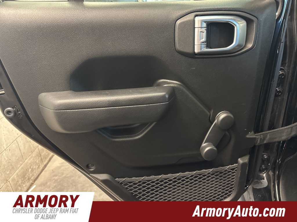 Thumbnail: 2022 Jeep Wrangler - 24