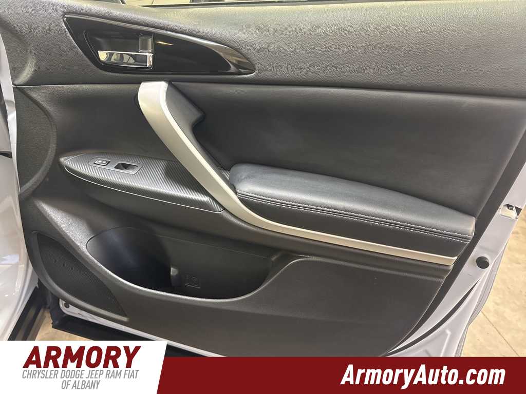 Thumbnail: 2024 Mitsubishi Eclipse Cross - 36