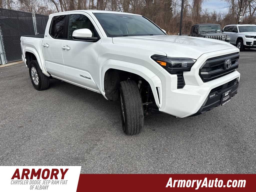 Thumbnail: 2024 Toyota Tacoma - 3