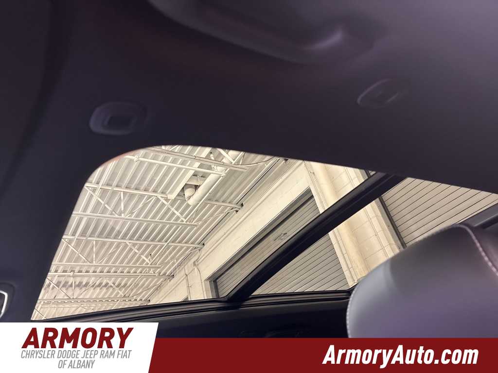 Thumbnail: 2025 Jeep Grand Cherokee - 22