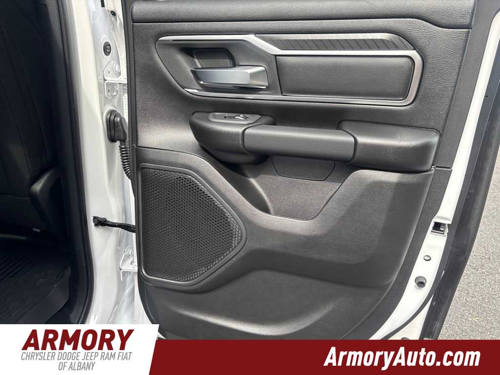 Thumbnail: 2026 RAM 1500 - 29