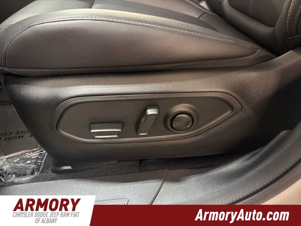 Thumbnail: 2026 Jeep Cherokee - 15