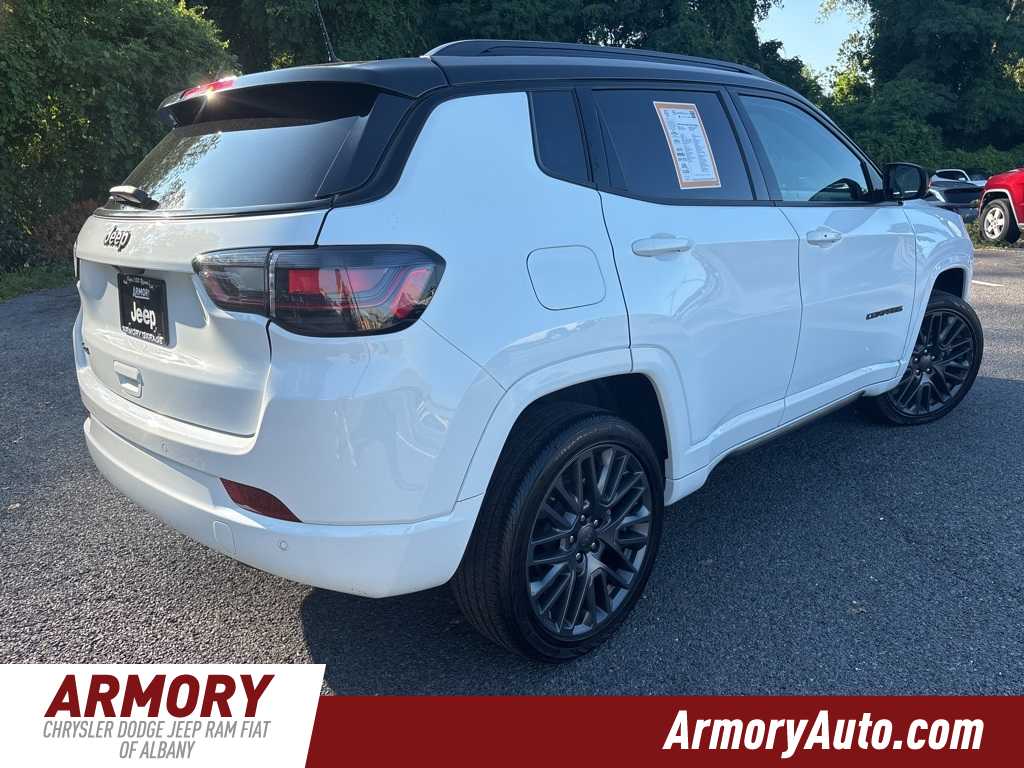 Thumbnail: 2023 Jeep Compass - 4
