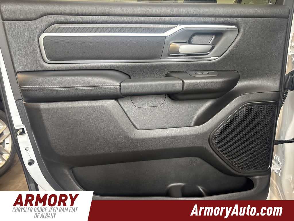 Thumbnail: 2026 RAM 1500 - 27