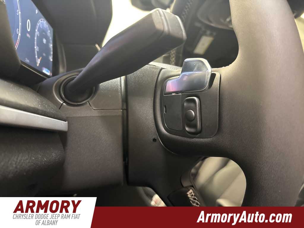 Thumbnail: 2025 Jeep Grand Cherokee - 12