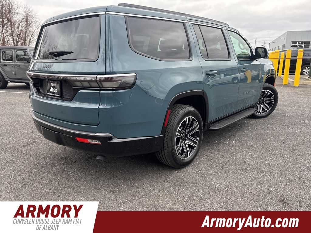 Thumbnail: 2026 Jeep Grand Wagoneer - 4