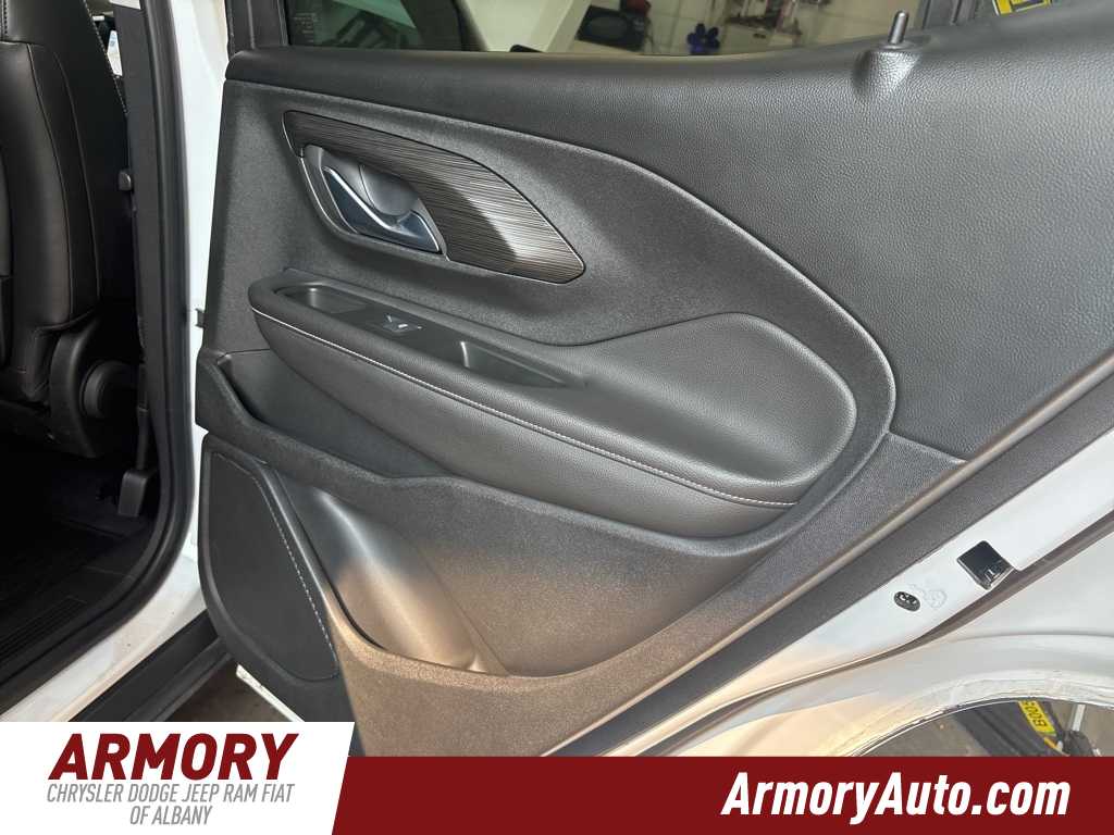 Thumbnail: 2022 GMC Terrain - 38