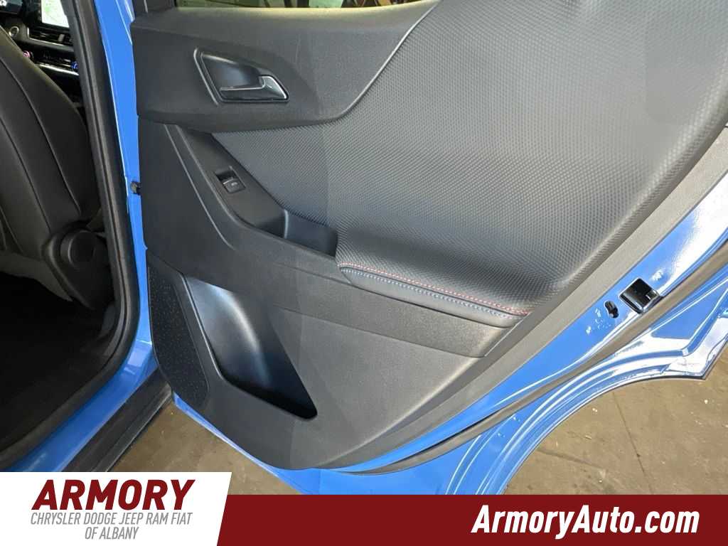 Thumbnail: 2025 Chevrolet Equinox - 36