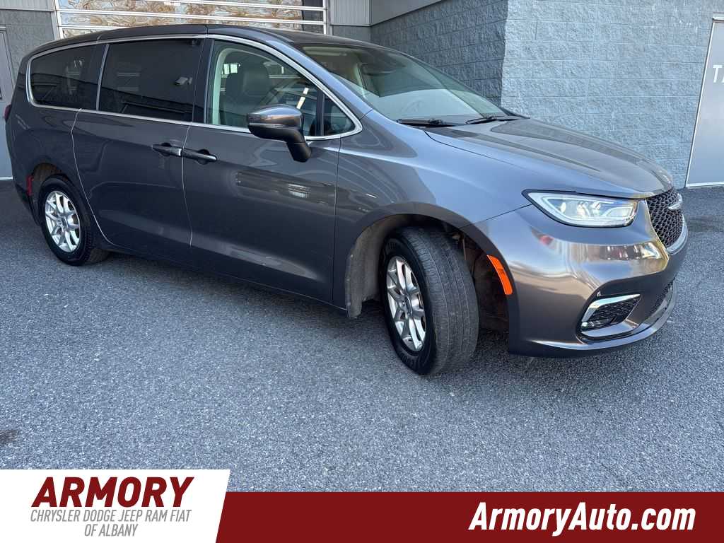 Thumbnail: 2023 Chrysler Pacifica - 2