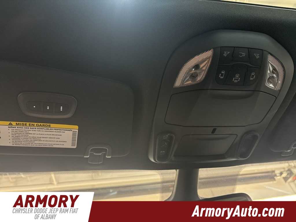 Thumbnail: 2026 Chrysler Pacifica - 20