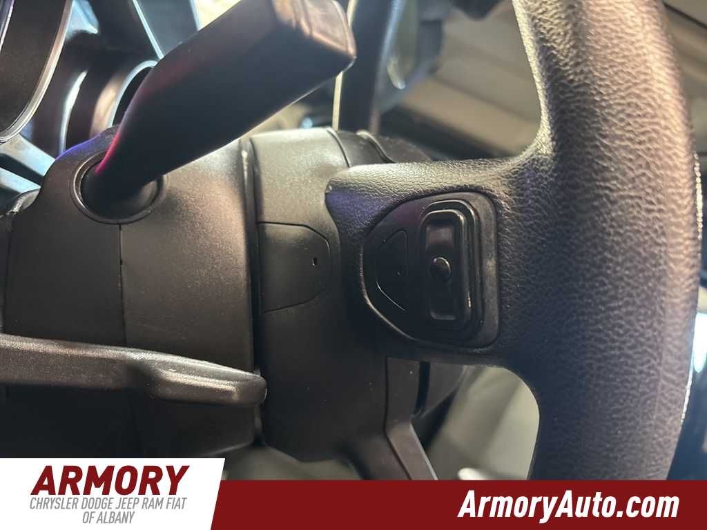 Thumbnail: 2022 Jeep Wrangler - 11